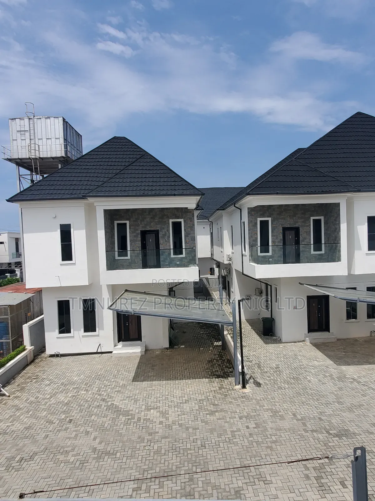 4bdrm Duplex in Dpk, Lekki for sale in Lekki