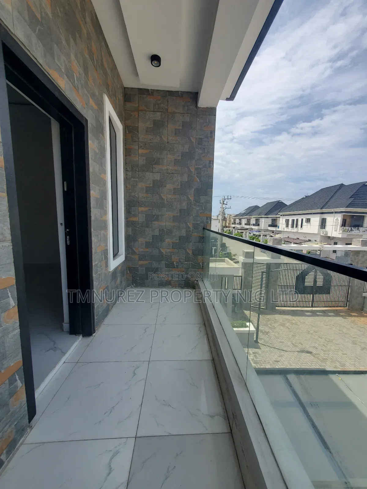 4bdrm Duplex in Dpk, Lekki for sale in Lekki