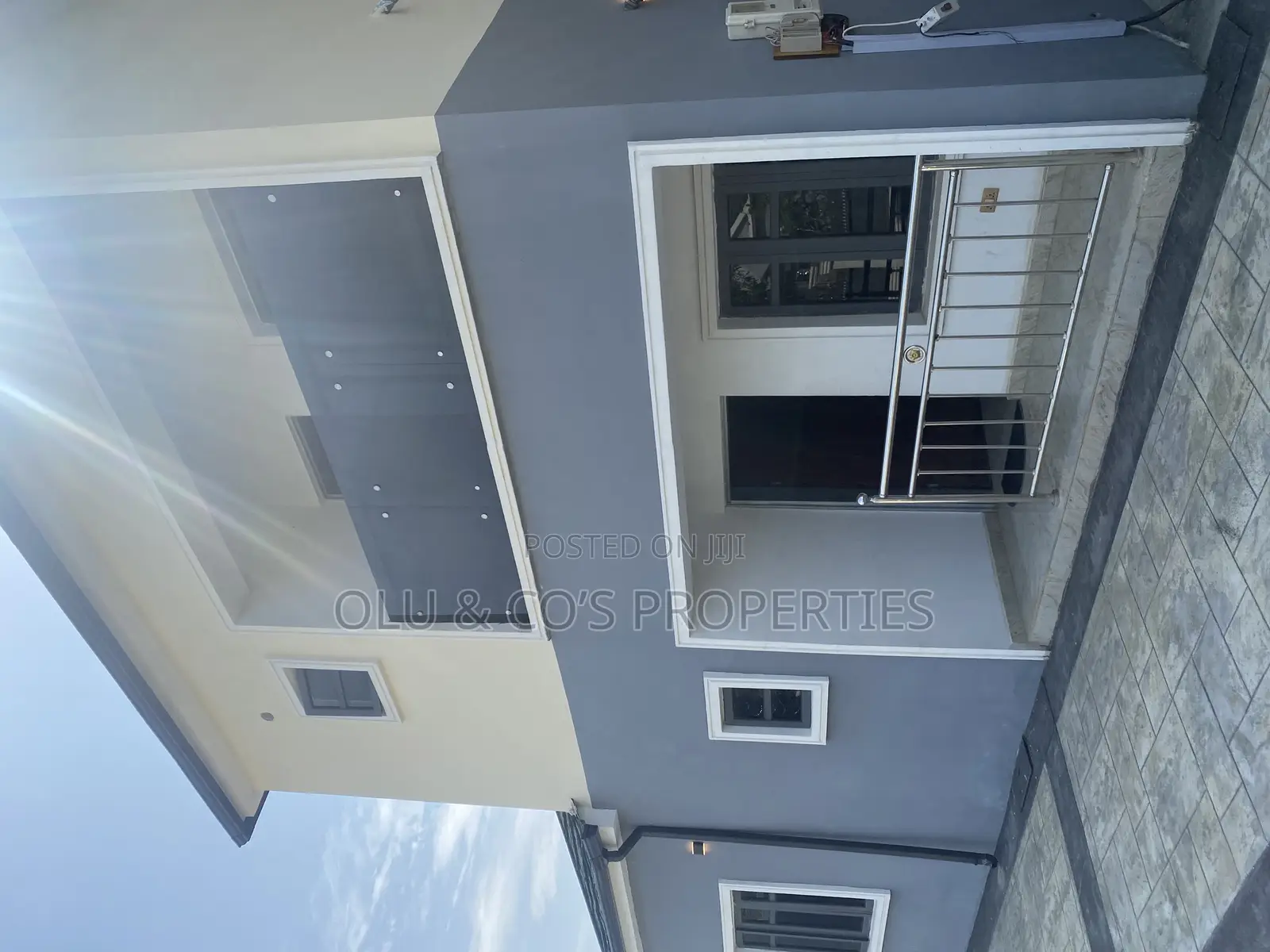 Furnished 3bdrm Duplex in Leisure Court Estate, Lugbe District for rent in Lugbe District