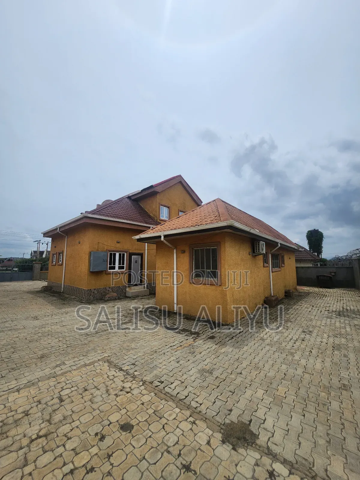 3bdrm Penthouse in Galadimawa for sale in Galadimawa