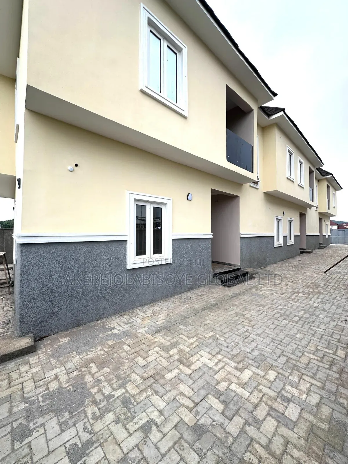 3bdrm Townhouse / Terrace in Guzape Abuja for rent in Guzape District