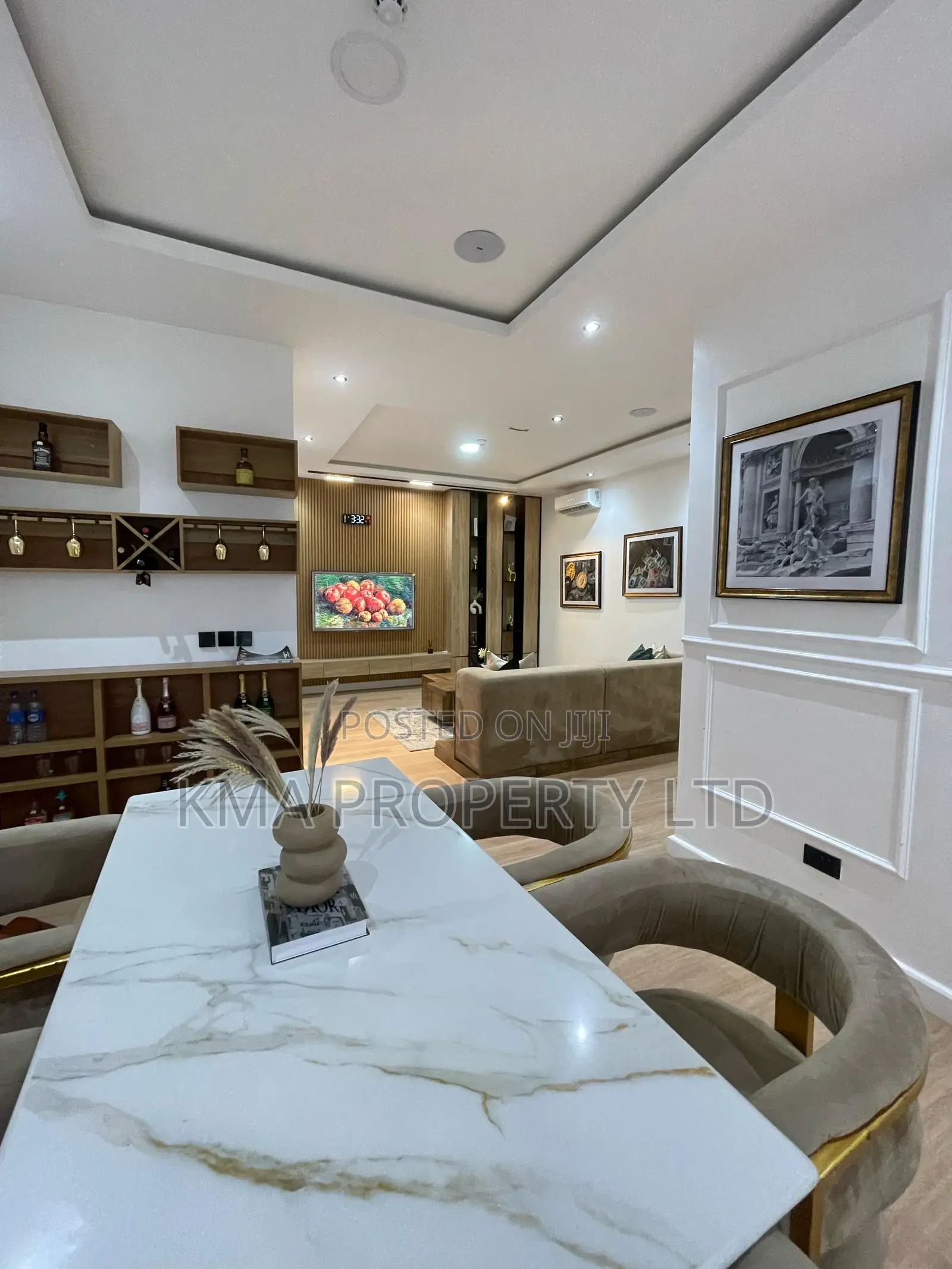 Luxurious 2 Bedroom Waterfront With Pool and Cinema in Lekki Phase 1