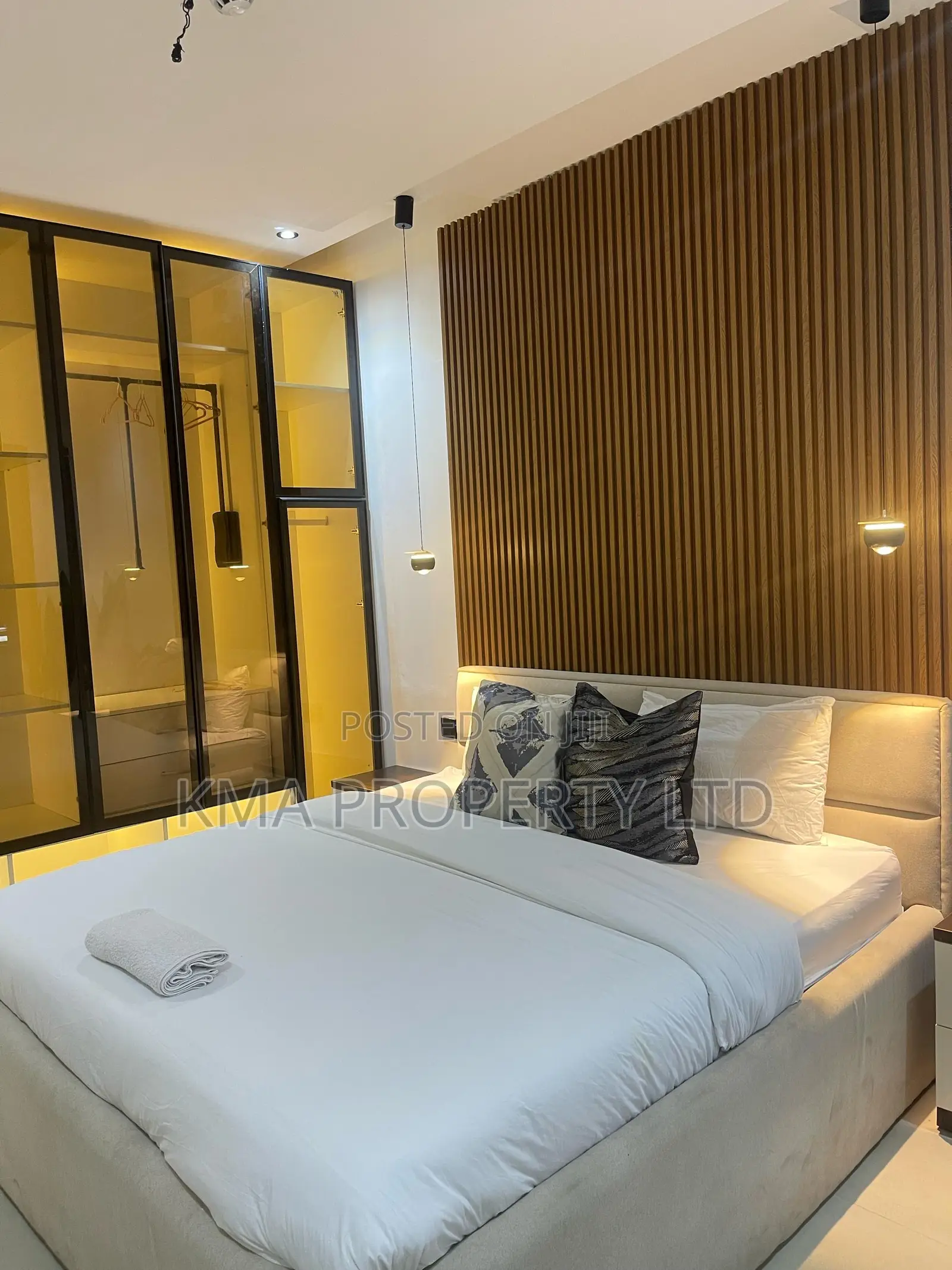 Luxurious 2 Bedroom Waterfront With Pool and Cinema in Lekki Phase 1