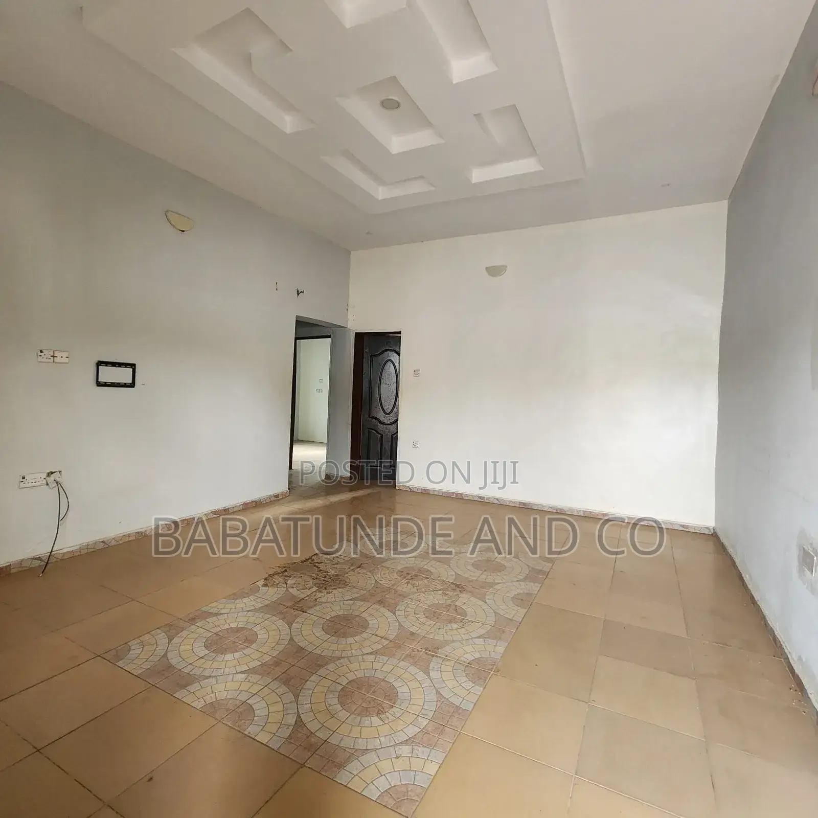 3bdrm Block of Flats in Moniya for sale in Moniya