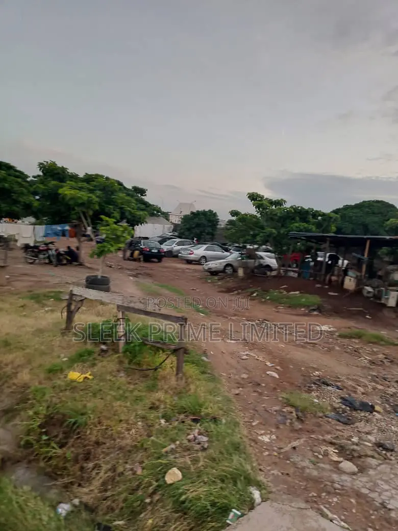 Commercial Plot Measuring Over 3500sqm in Kubwa