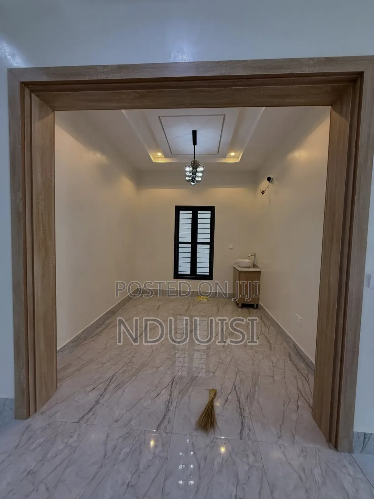 5bdrm Duplex in Kado for sale in Kado
