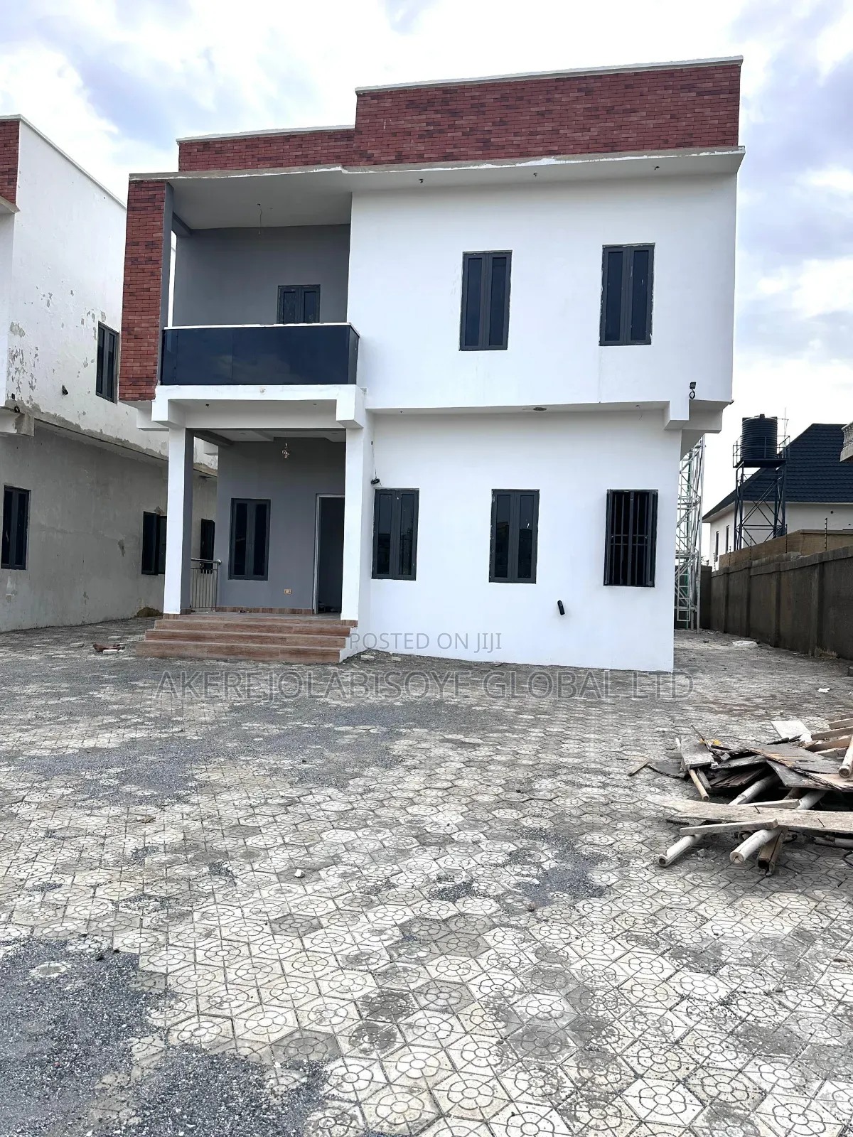 4bdrm Duplex in Guzape Abuja for sale in Guzape District