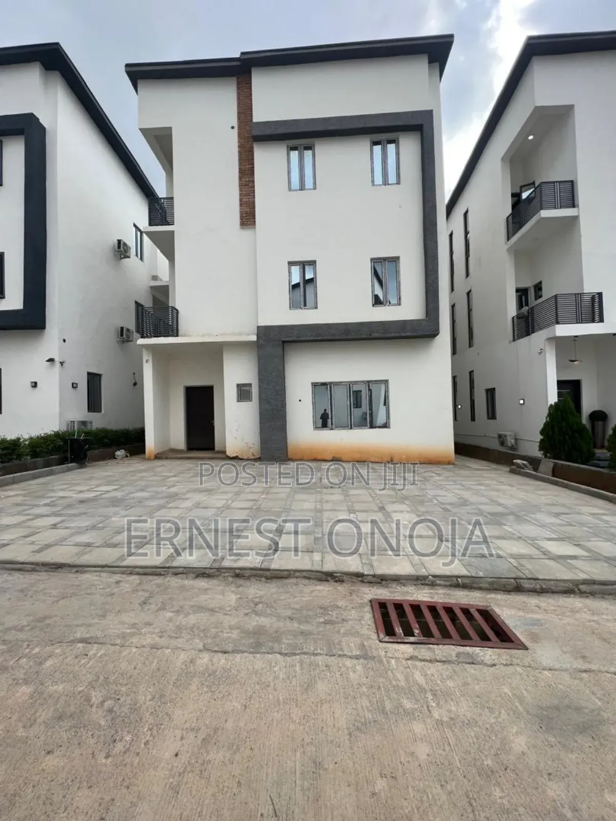 5bdrm Duplex in Gwarinpa Estate Main for sale in Gwarinpa
