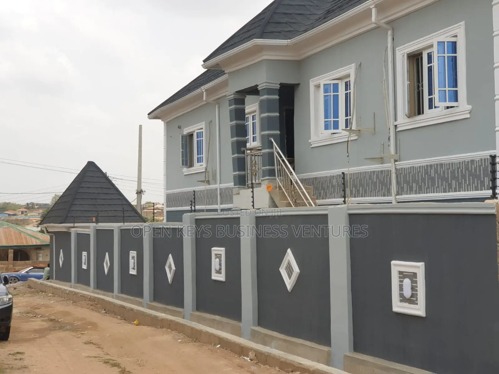 Furnished 4bdrm Bungalow in Abese-Elebu, Akala Express for sale in Akala Express