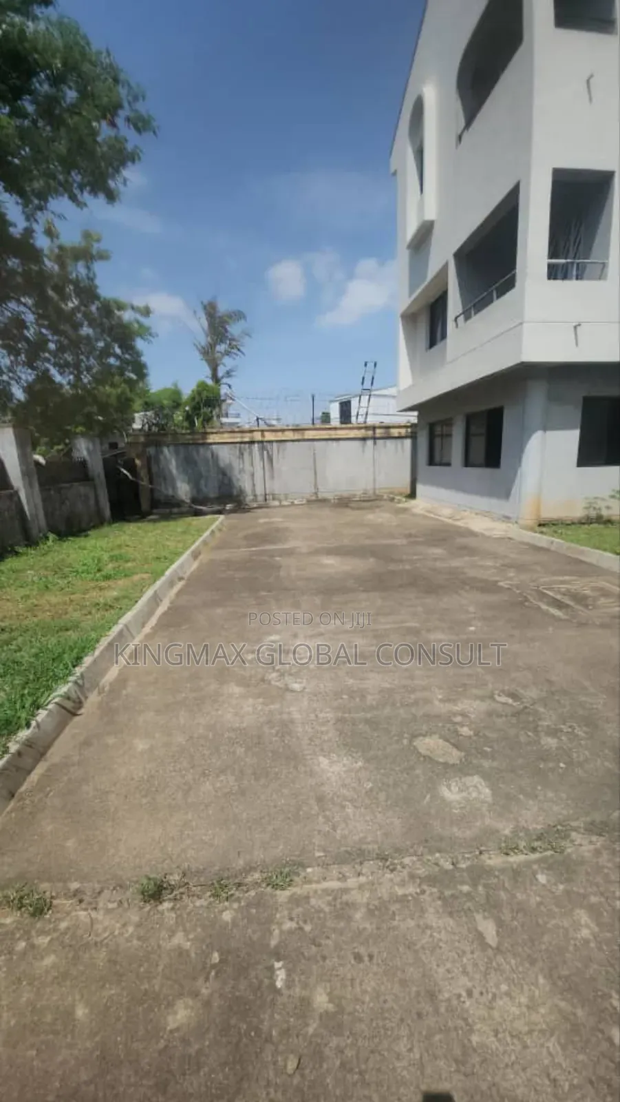 Maitama Main Land Available Size:1040sqm in Maitama