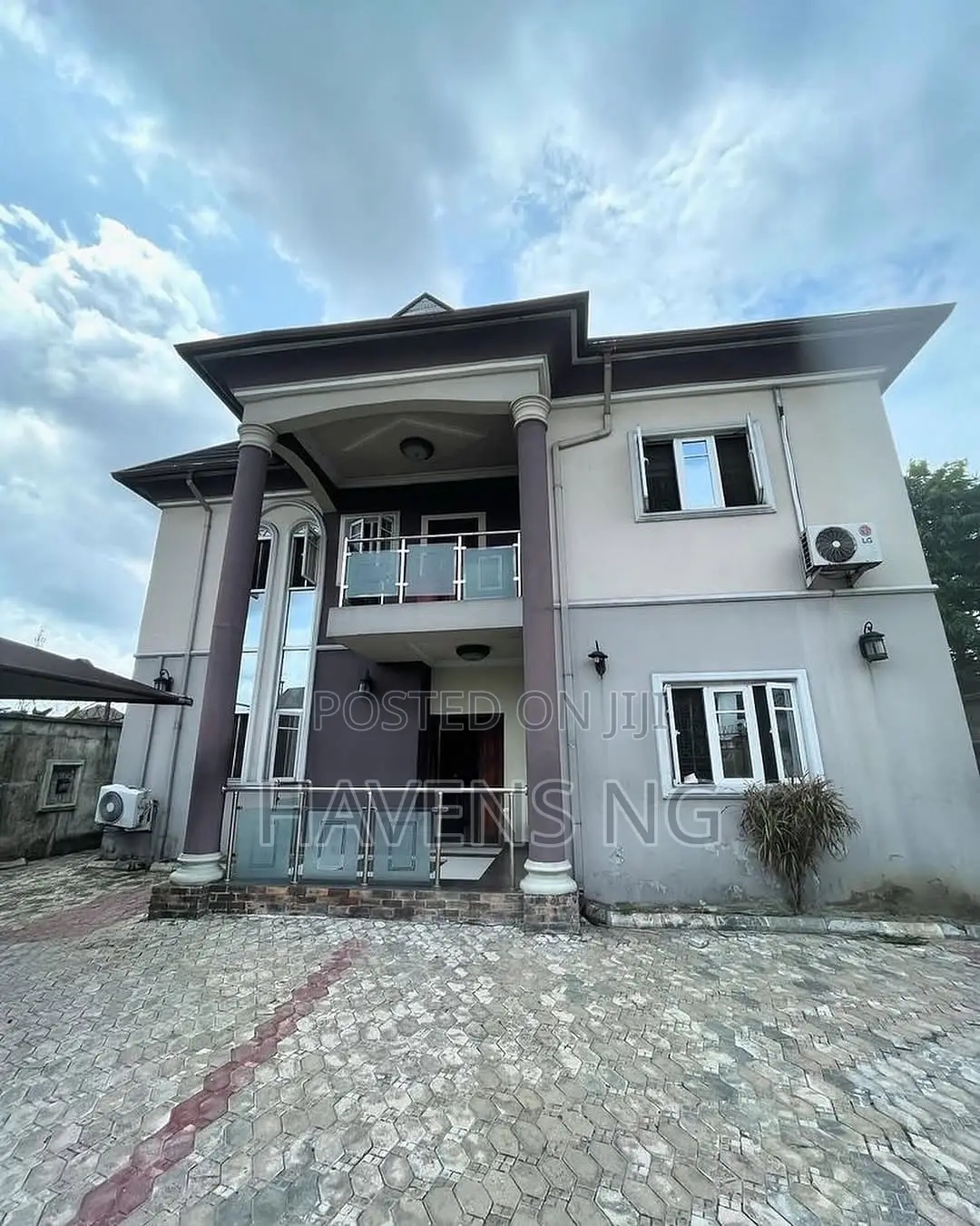 Furnished 6bdrm Duplex in Isa for sale in Isa