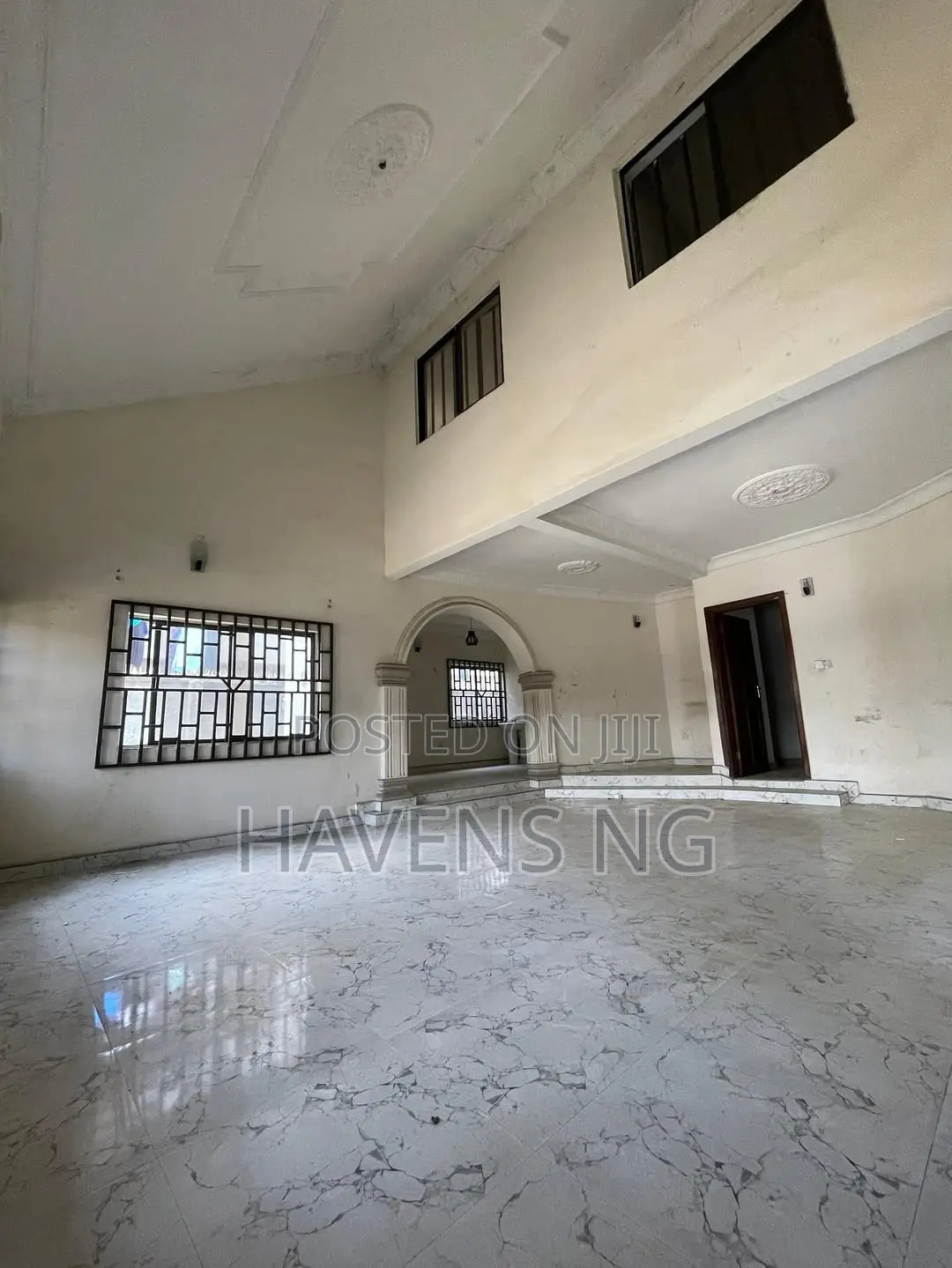 5bdrm Duplex in Rumuodara for sale in Rumuodara