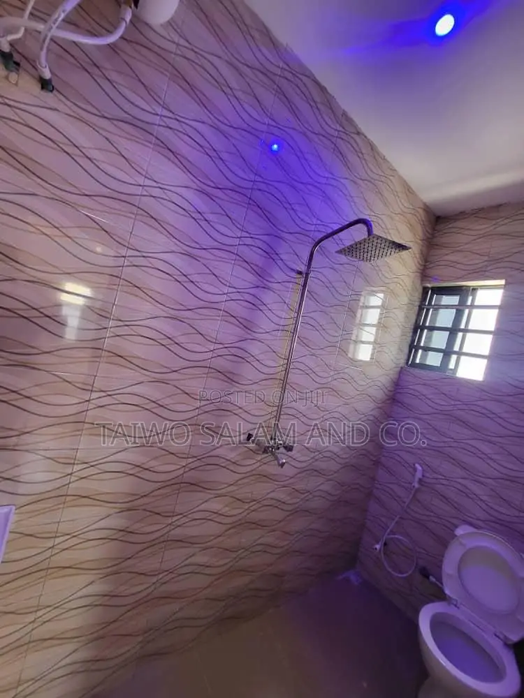 3bdrm Bungalow in Akala Express for sale in Akala Express