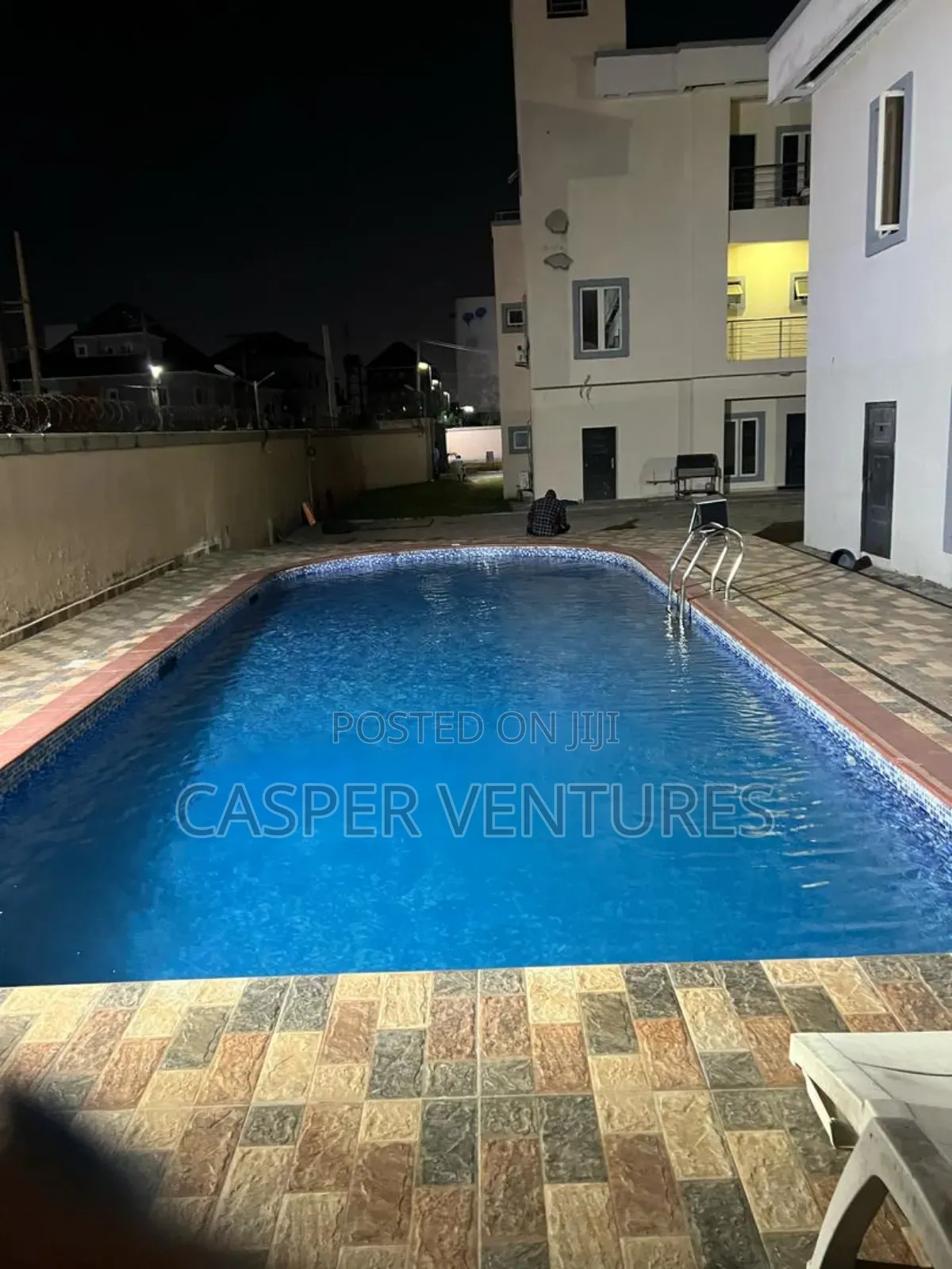 Fancy 1bed Flat With Pool Gym in Lekki Phase 1