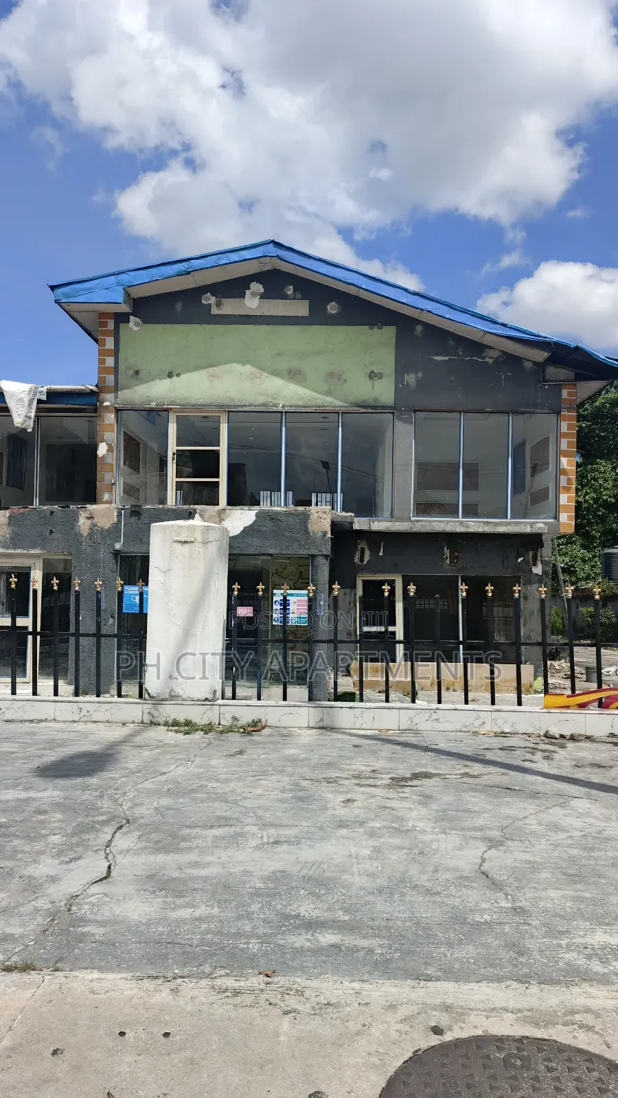 Office/Shop/Showroom in GRA Phase 3 / Port-Harcourt