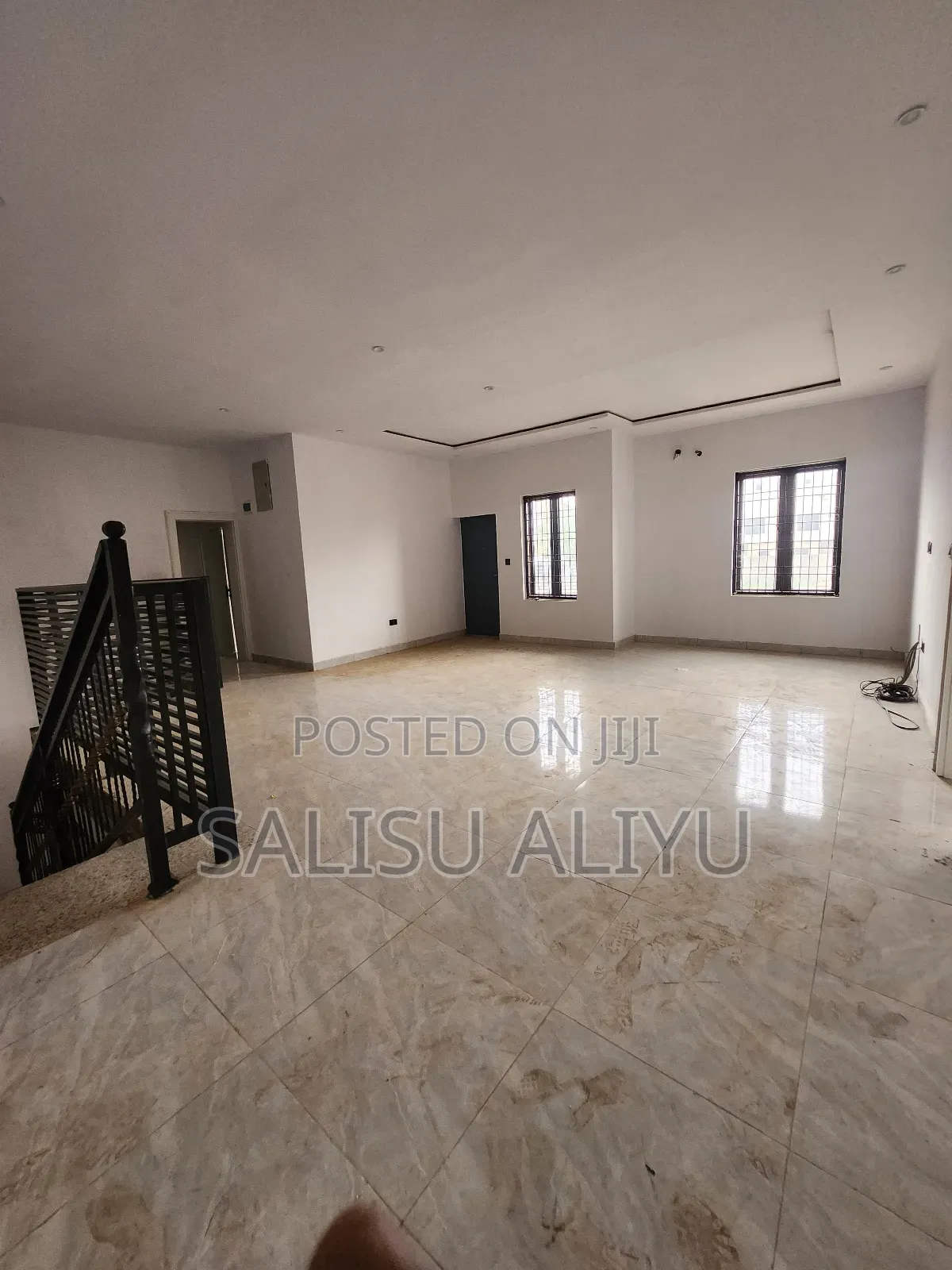 5bdrm Duplex in Jahi for sale in Jahi