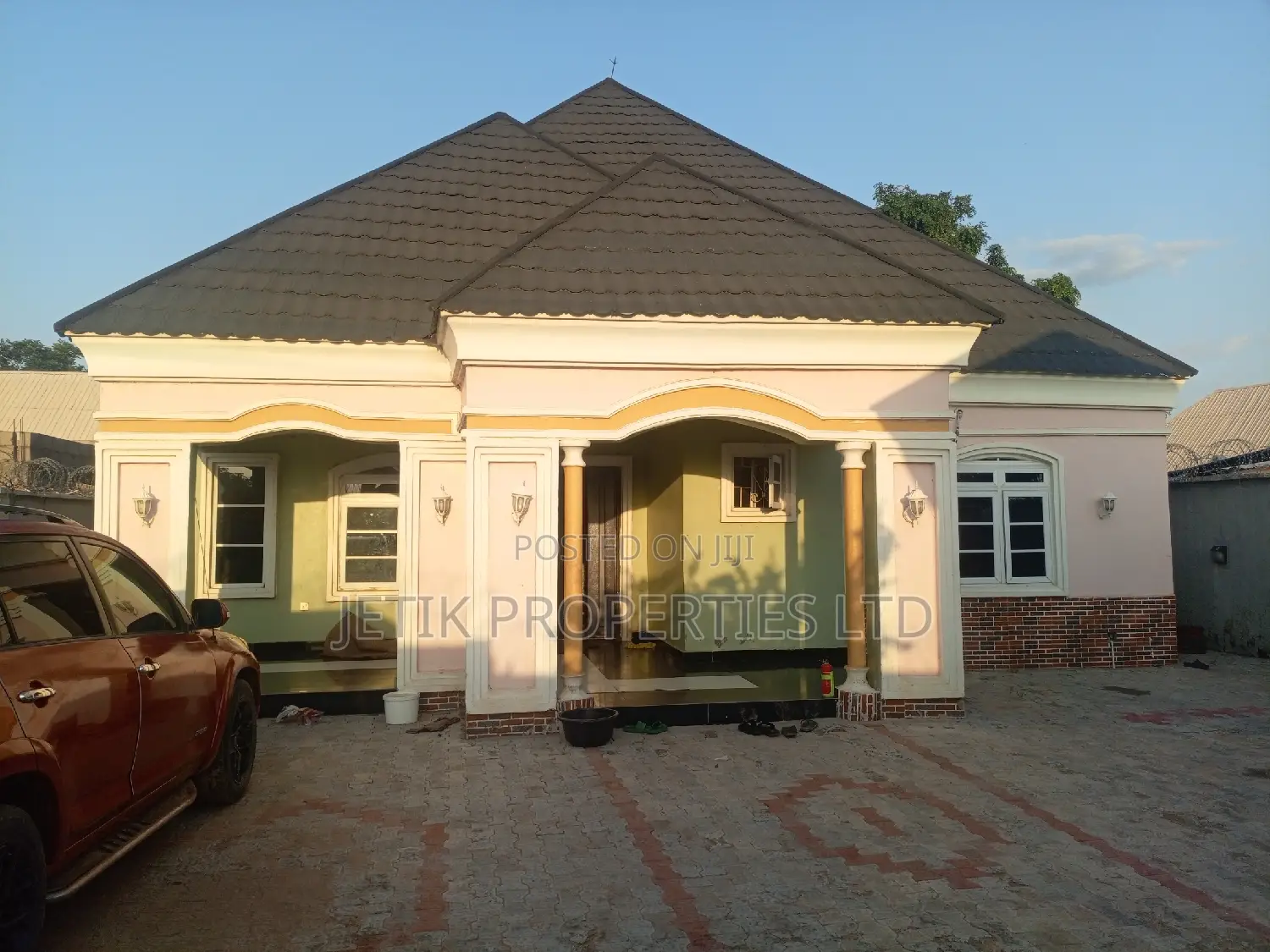 3bdrm Bungalow in Welfare Quarters, Makurdi for sale in Makurdi