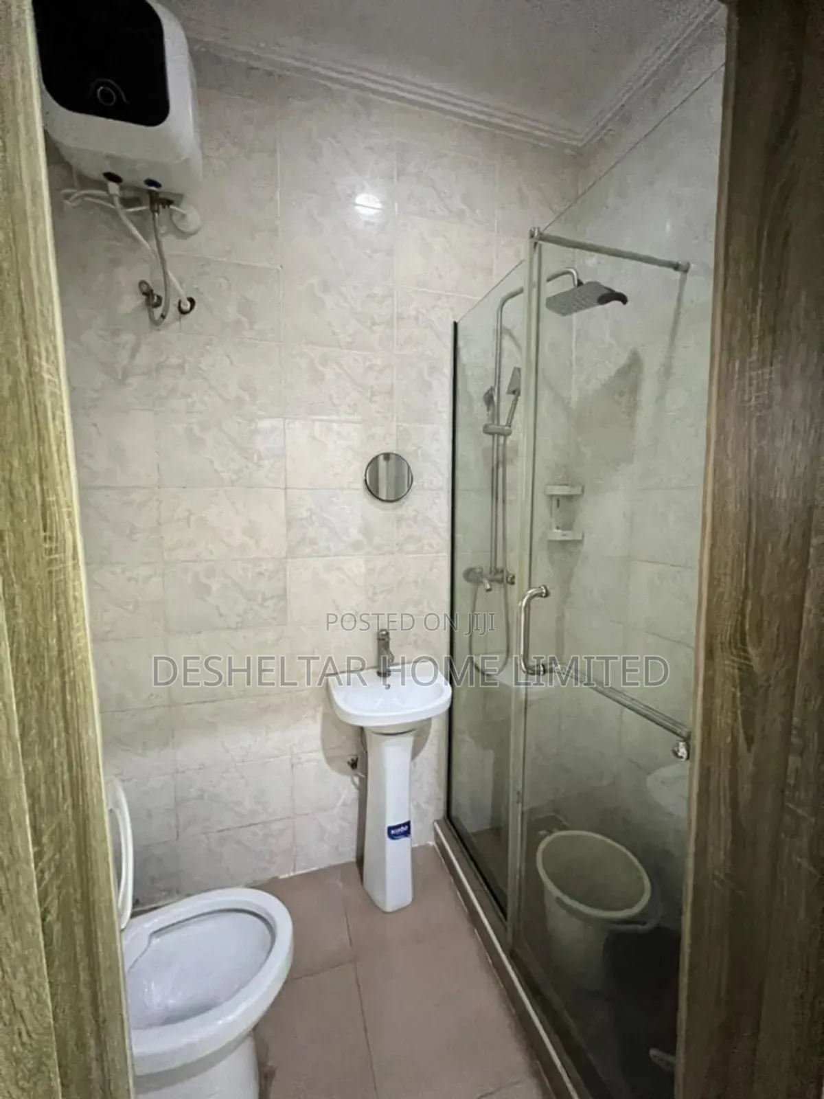 Furnished 3bdrm Shared Apartment in Orchid Road, Chevron for rent in Chevron