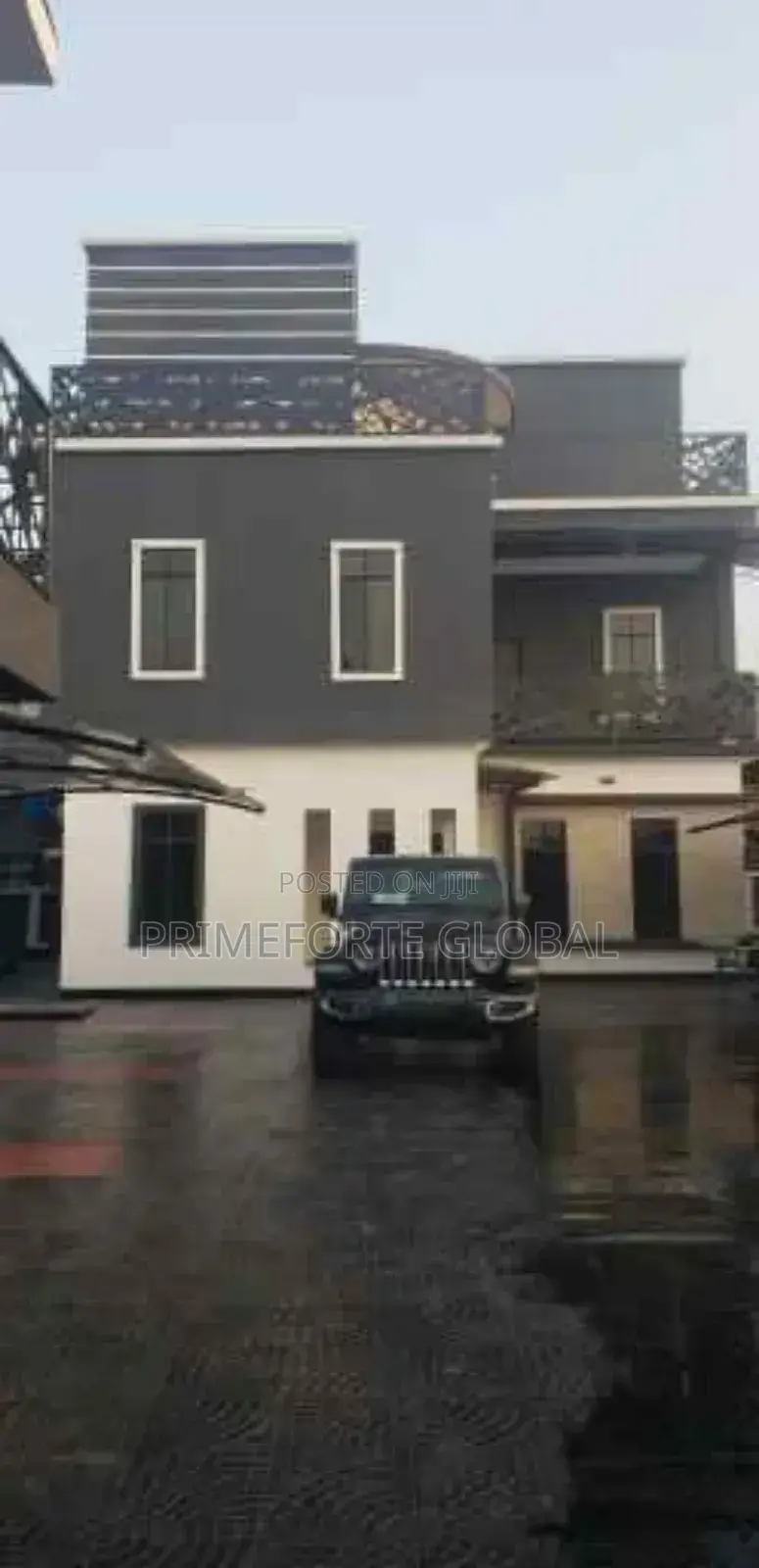 6-Bedroom Duplex, Self-Compound Service Apartment Etete Gra Benin City in Benin City
