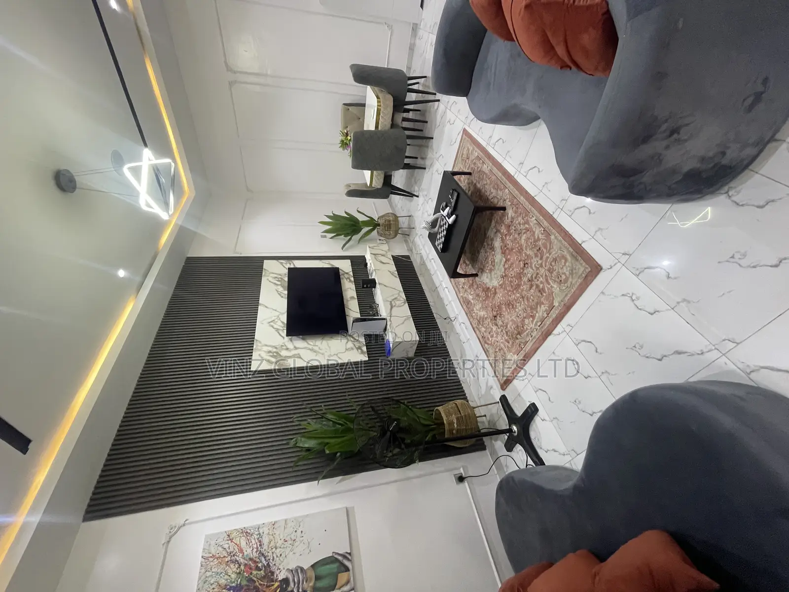 Luxury 2 Bedroom Apartment With Snooker Board Play Station in Lekki