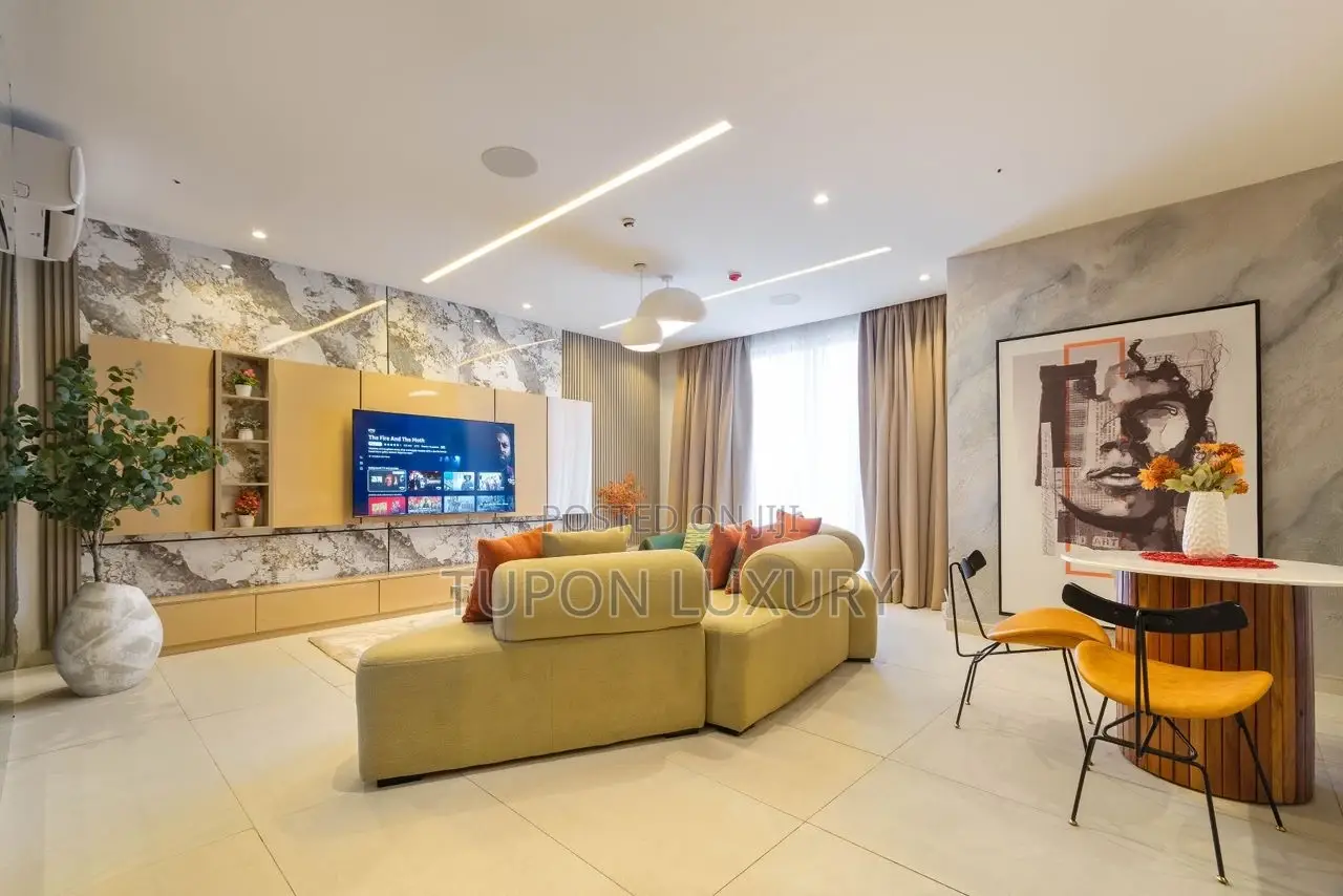 Luxury 2bedroom Apartment With Pool, Gym and Ps5 in Lekki Phase 1