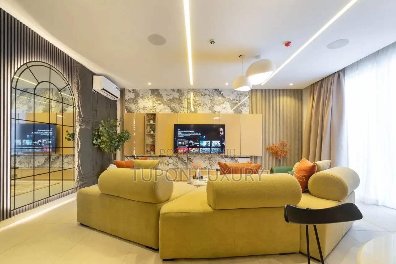 Luxury 2bedroom Apartment With Pool, Gym and Ps5 in Lekki Phase 1