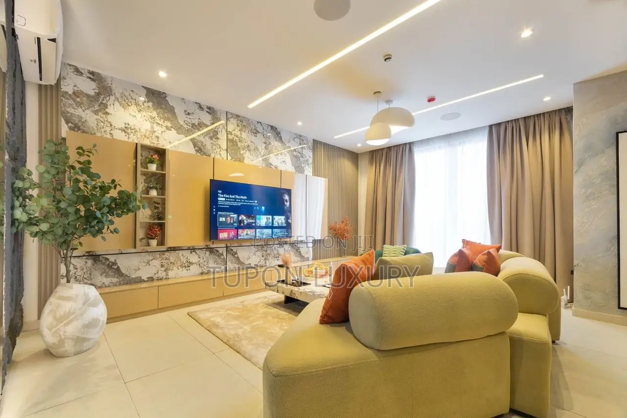 Luxury 2bedroom Apartment With Pool, Gym and Ps5 in Lekki Phase 1