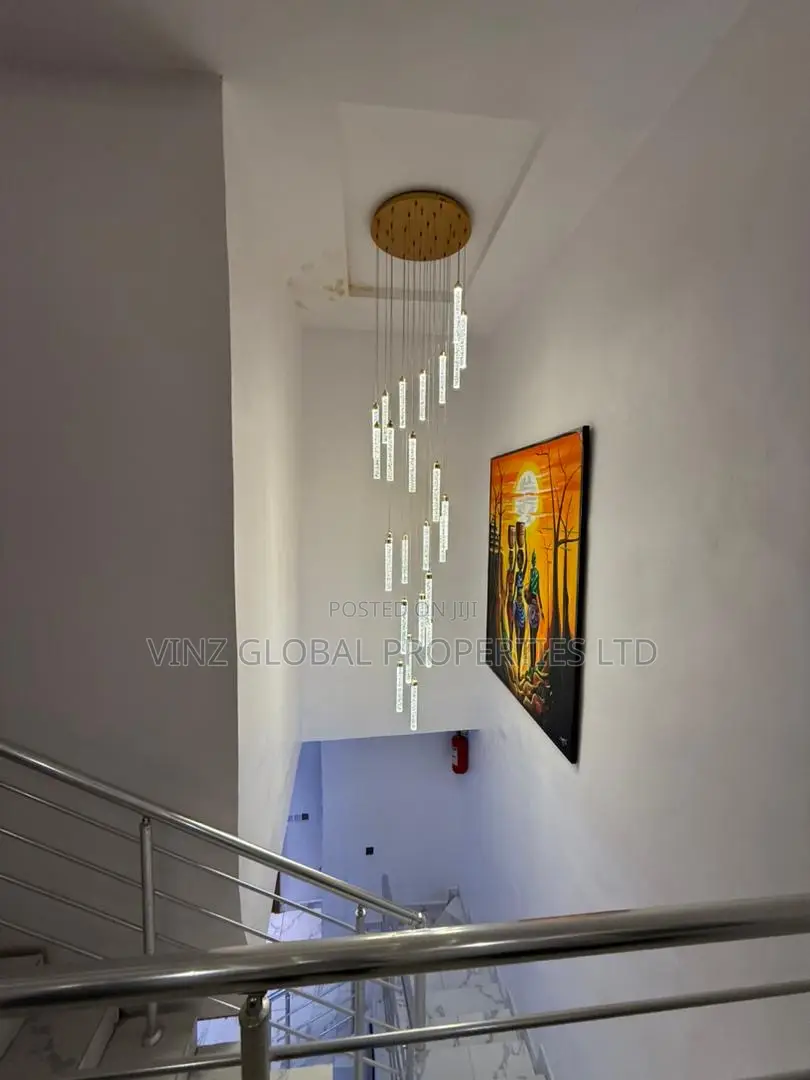 Excellent 3 Bedroom Duplex With Ps5 Massage Chair in Lekki