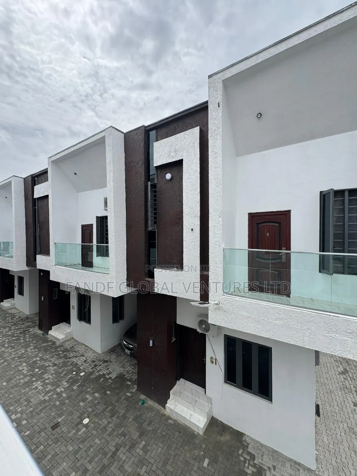 4bdrm Townhouse/Terrace in Sangotedo for sale in Sangotedo
