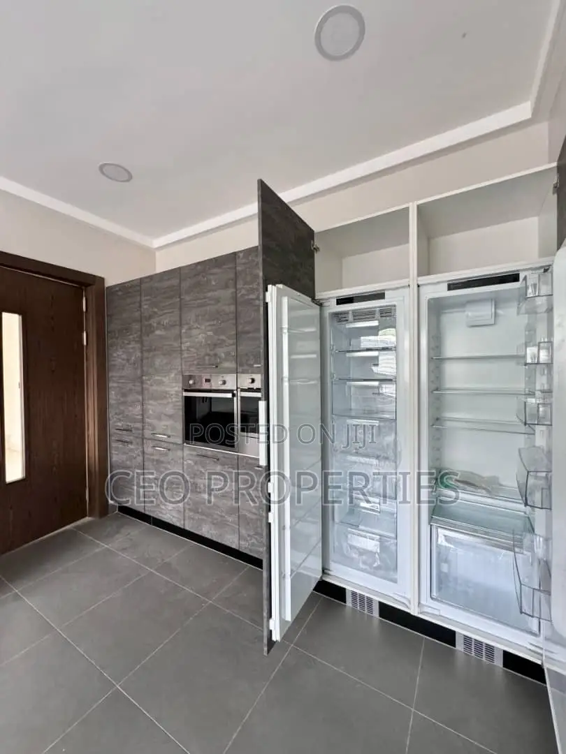 4bdrm Maisonette in Banana Island for rent in Banana Island