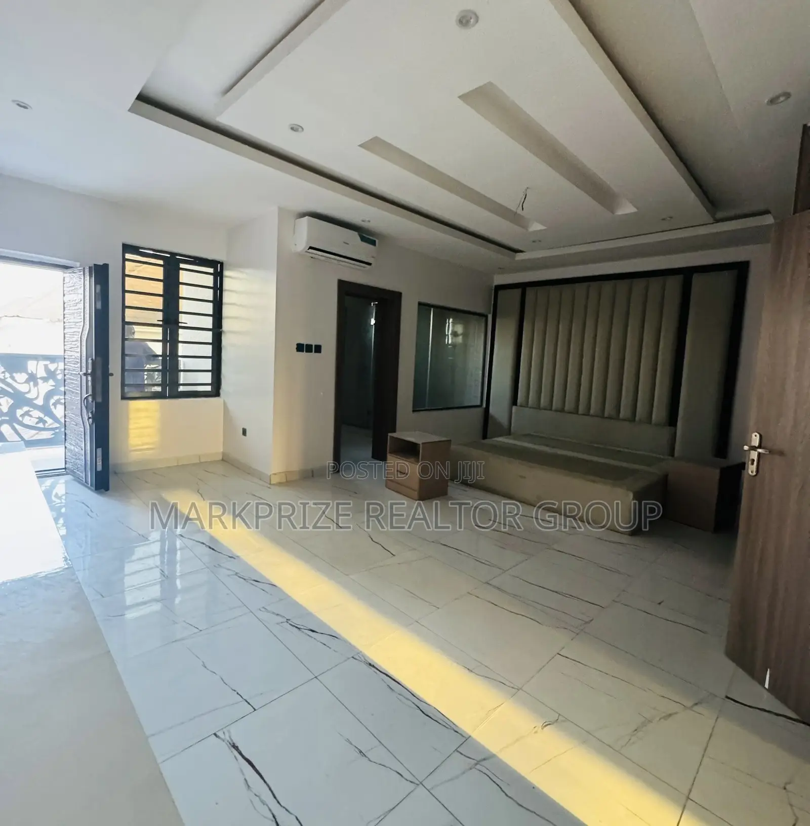 4bdrm Duplex in Ikeja Gra Lagos for sale in Ikeja GRA