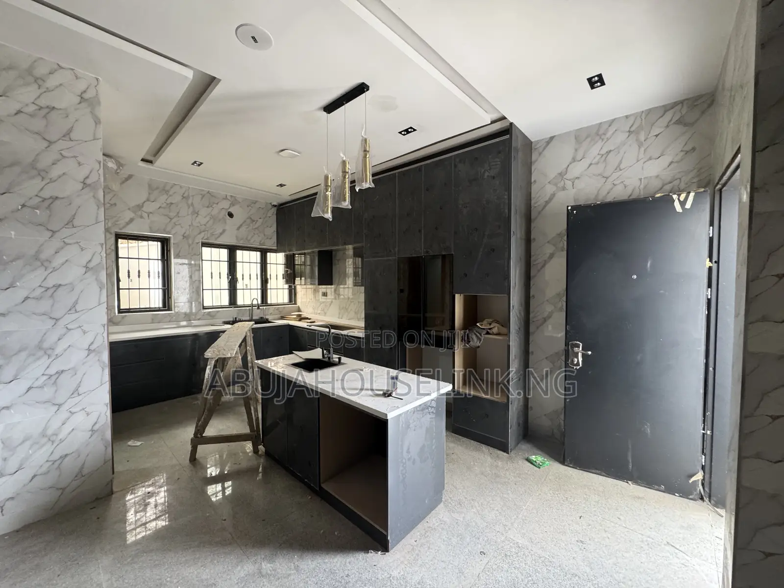 7bdrm Duplex in Asokoro Abuja for sale in Asokoro