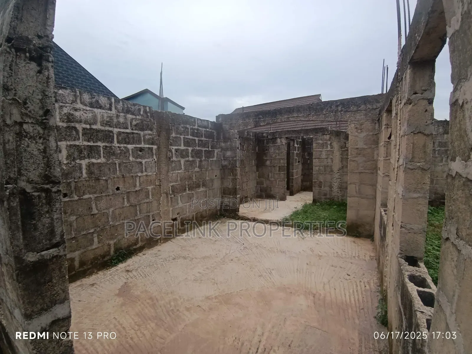 2bdrm Bungalow in Ayobo for sale in Ayobo