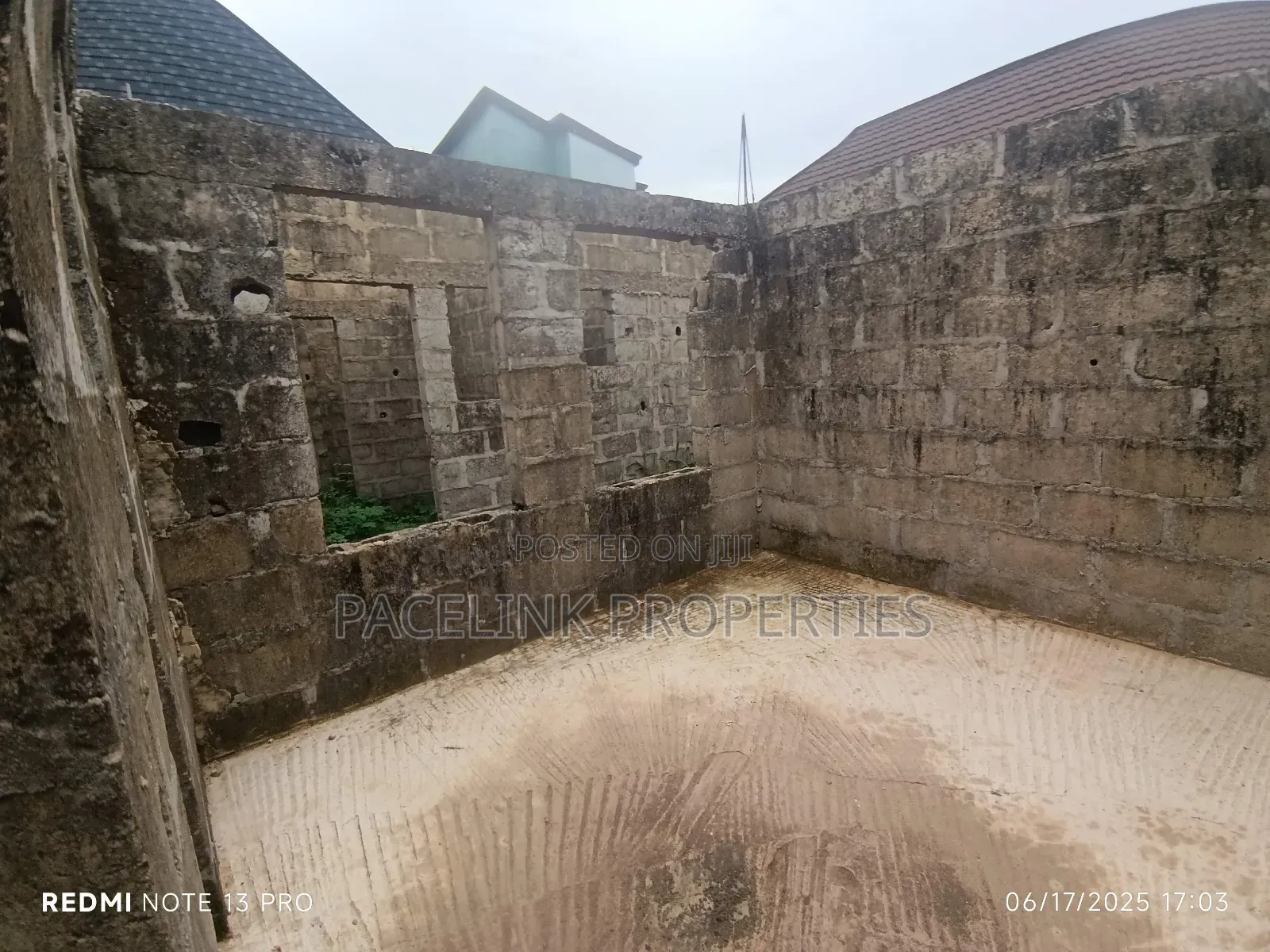 2bdrm Bungalow in Ayobo for sale in Ayobo