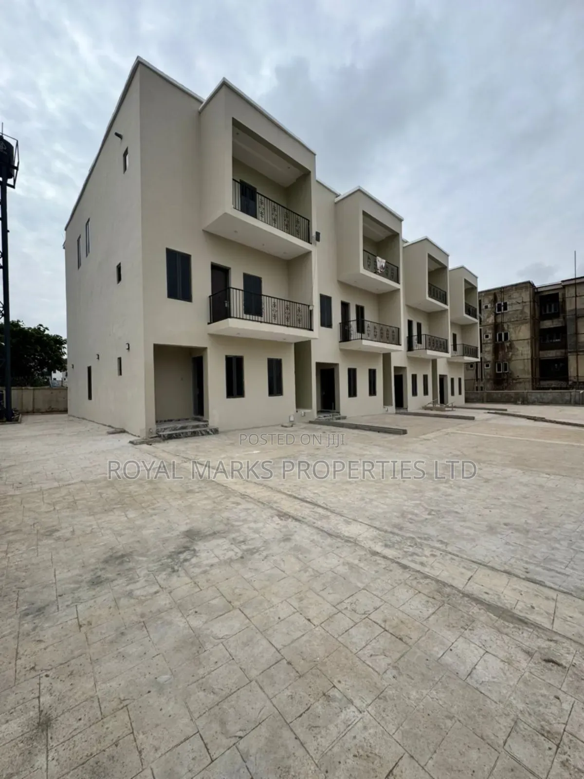 4bdrm Duplex in Mabushi for rent in Mabushi