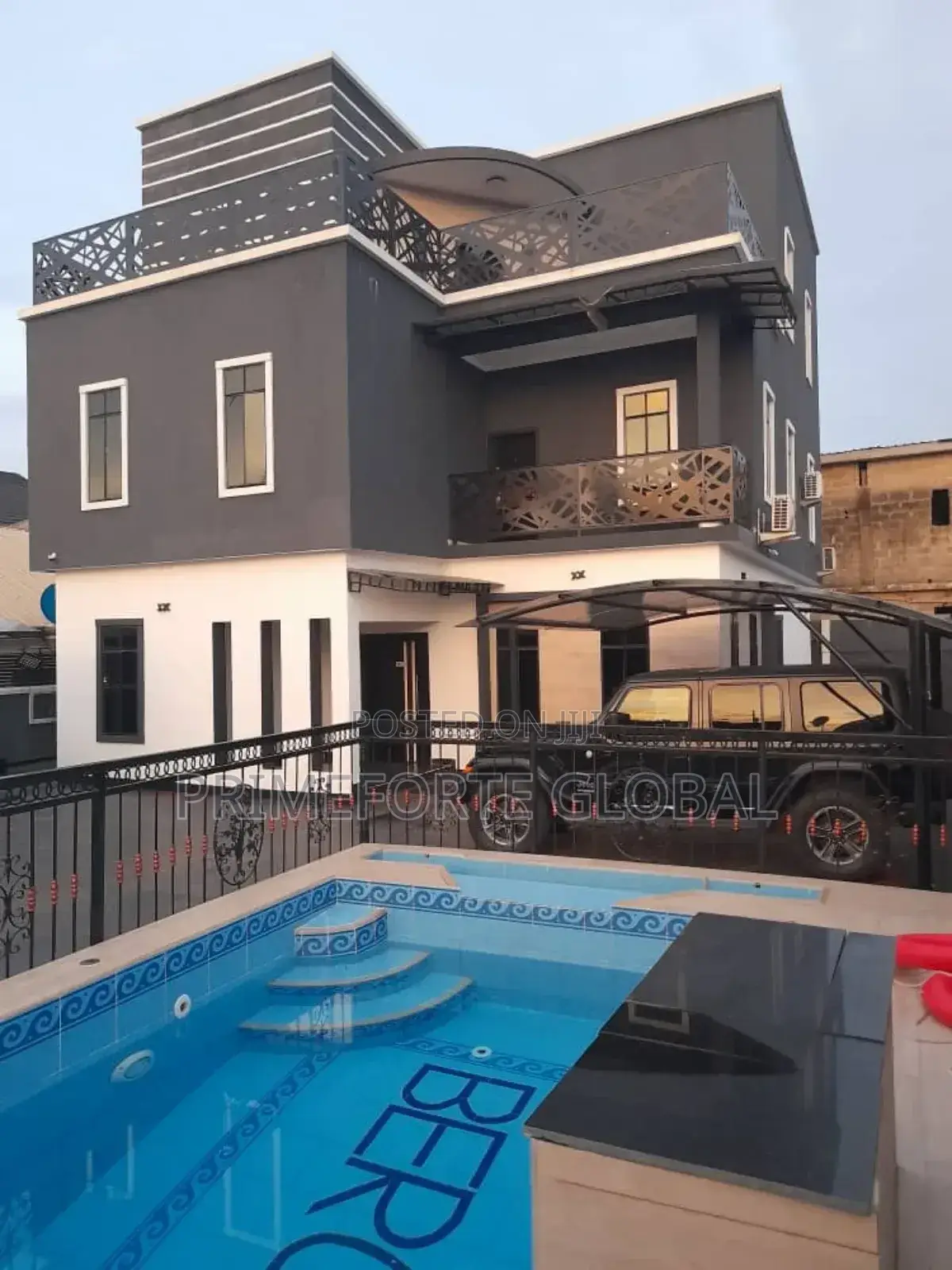 6-Bedroom Duplex, Self-Compound Service Apartment Etete Gra Benin City in Benin City