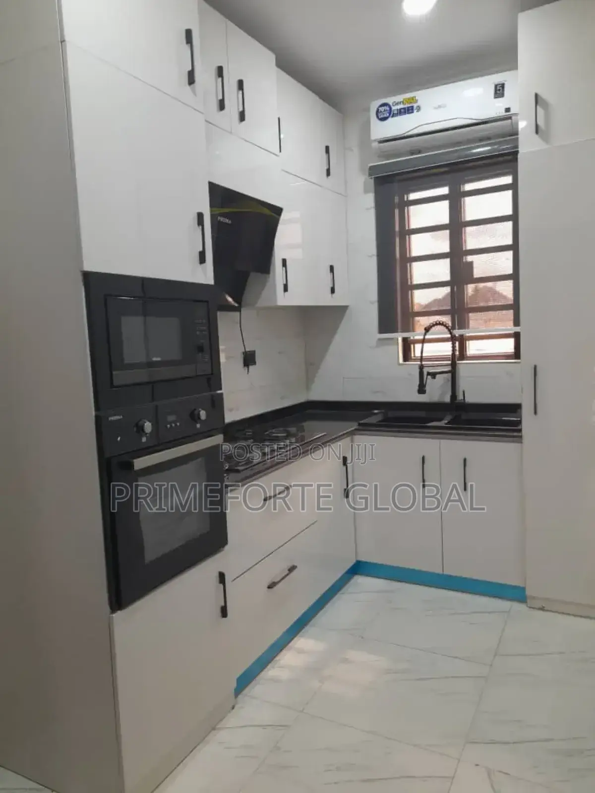 6-Bedroom Duplex, Self-Compound Service Apartment Etete Gra Benin City in Benin City