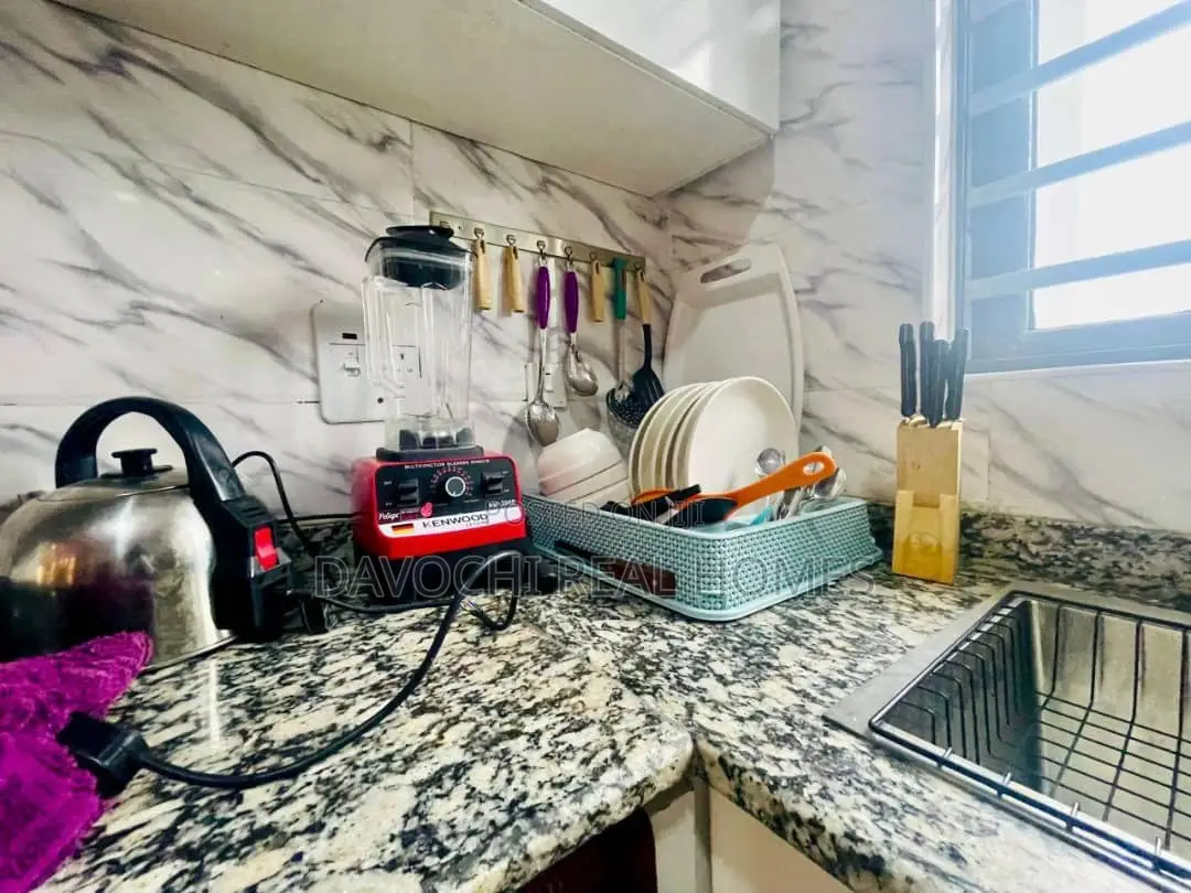 Furnished 2bdrm Apartment in Orchid Road, Lekki Phase 2 for rent in Lekki Phase 2