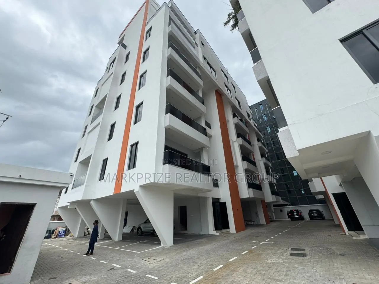 4bdrm Maisonette in Lekki Phase 1 Lagos for sale in Lekki Phase 1