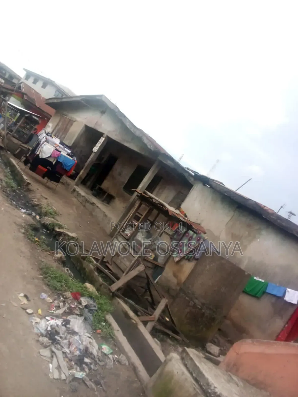 A Plot of Land With Demolishable Structure in Iba / Ojo
