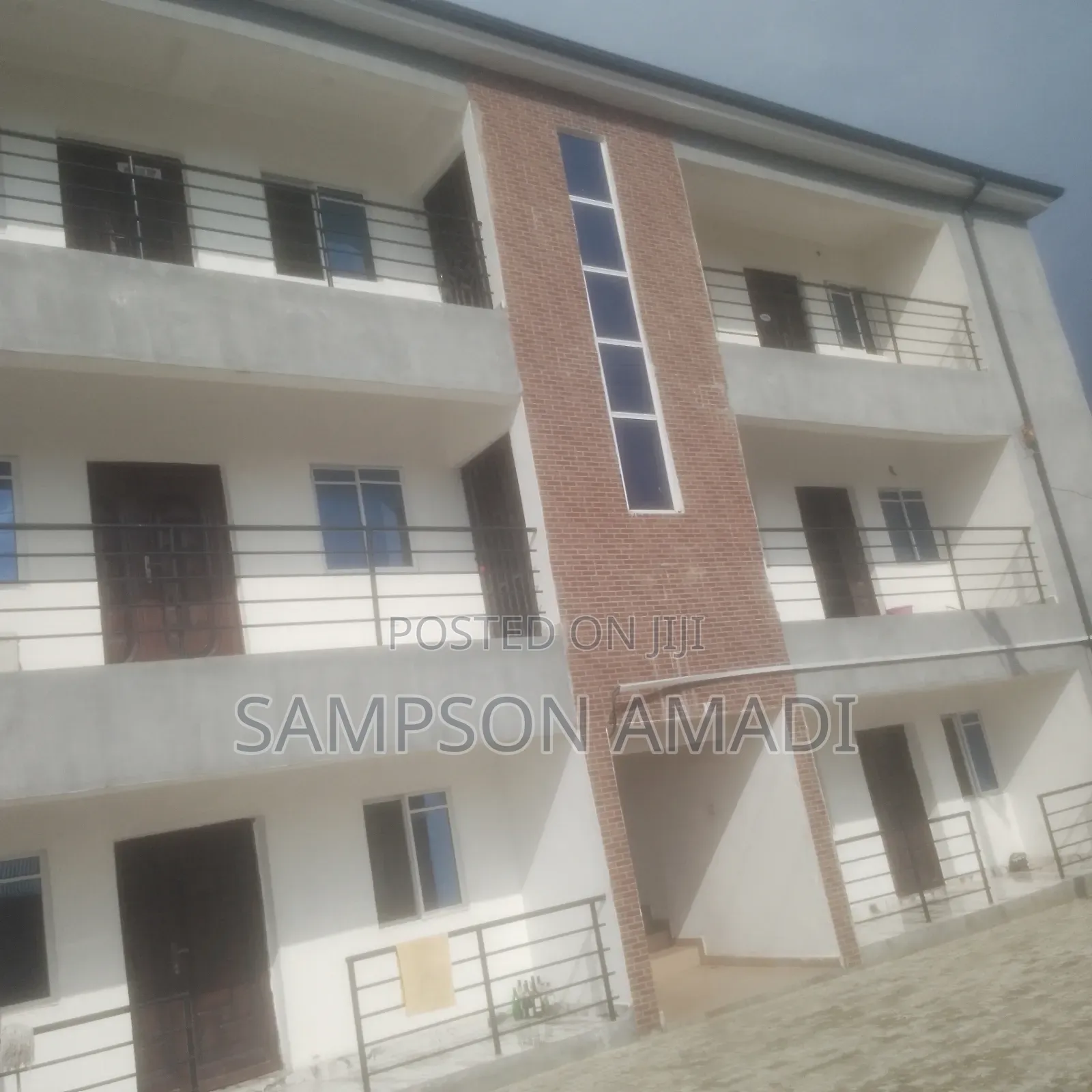 Furnished 1bdrm Block of Flats in Obio-Akpor for sale in Obio-Akpor