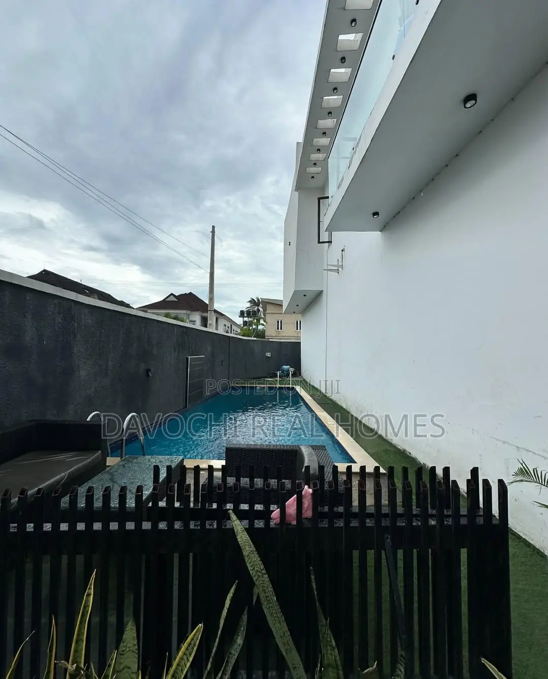 Furnished 4bdrm Duplex in Orchid Road, Lekki Phase 2 for rent in Lekki Phase 2