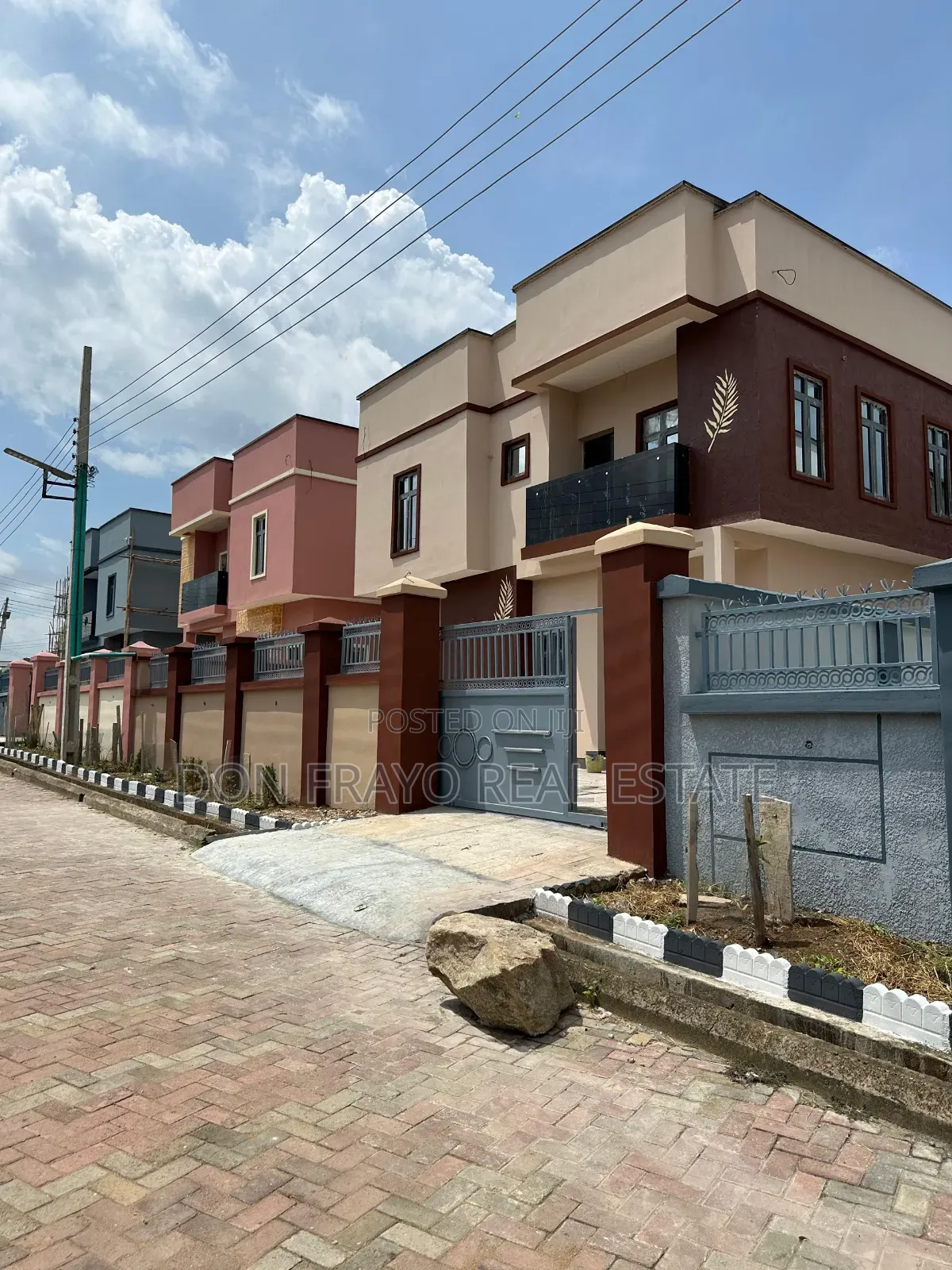 3bdrm Duplex in Asejire New Ife Rd, Egbeda for sale in Egbeda
