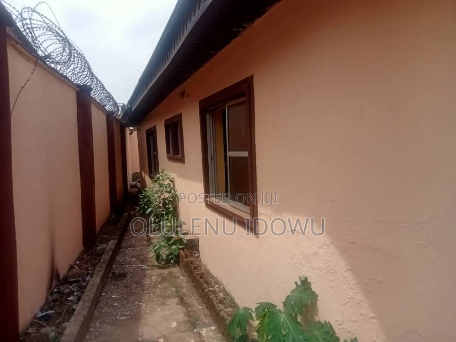 Furnished 3bdrm Block of Flats in Alimosho for sale in Alimosho