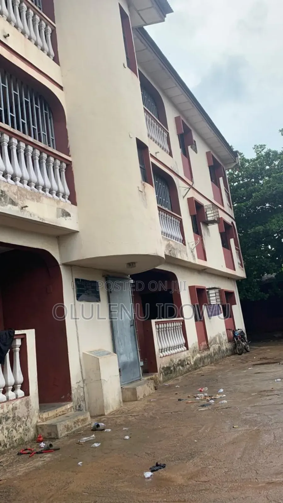 Furnished 3bdrm Block of Flats in Alimosho for sale in Alimosho