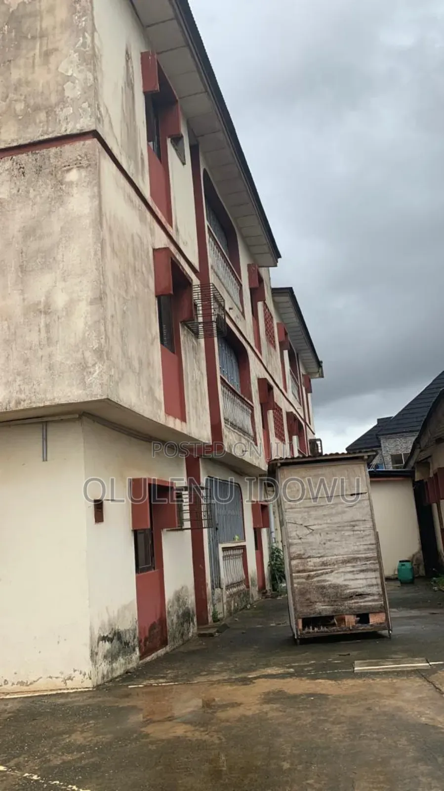 Furnished 3bdrm Block of Flats in Alimosho for sale in Alimosho