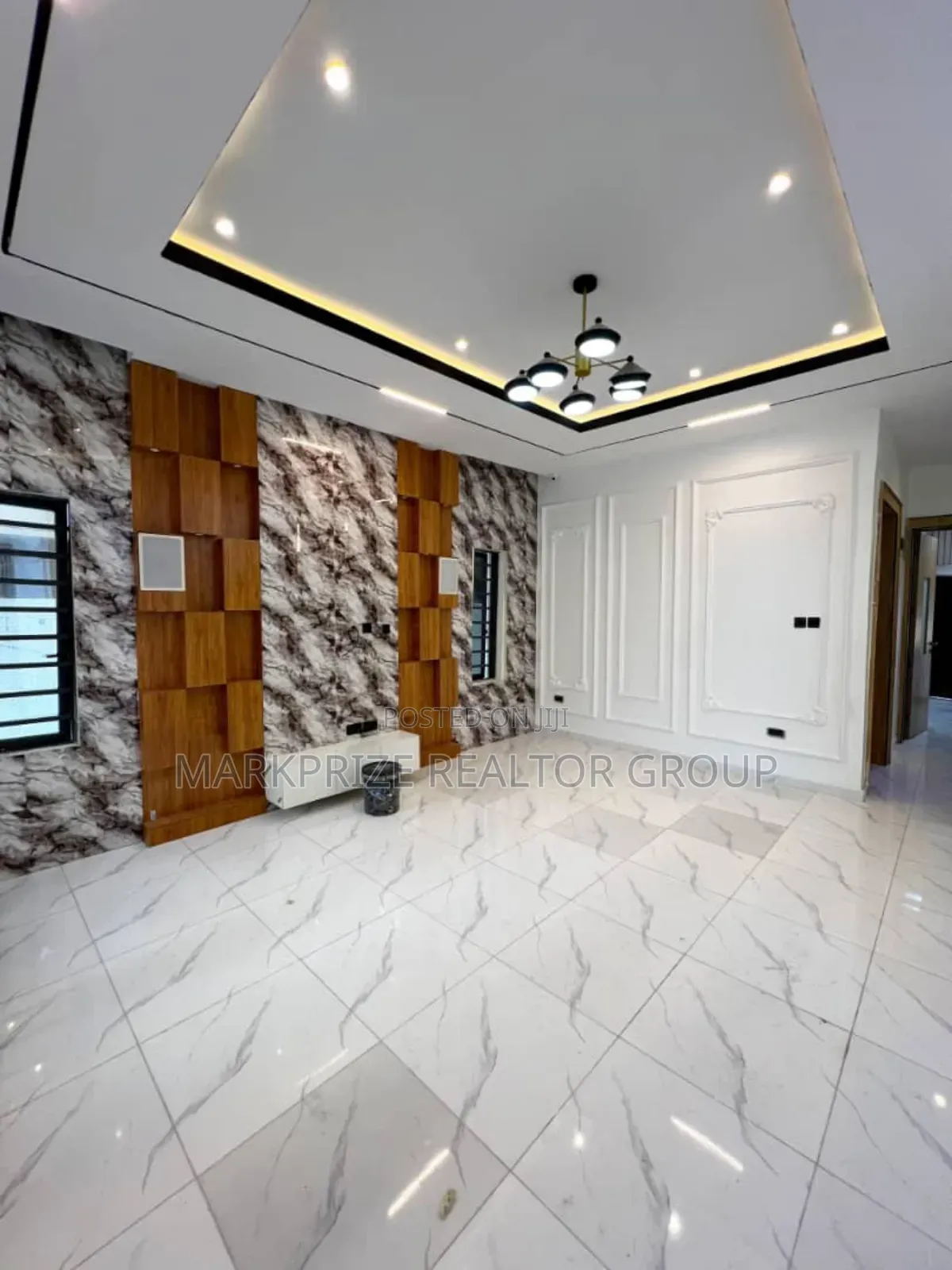 4bdrm Duplex in Chevron Lekki Lagos for sale in Chevron