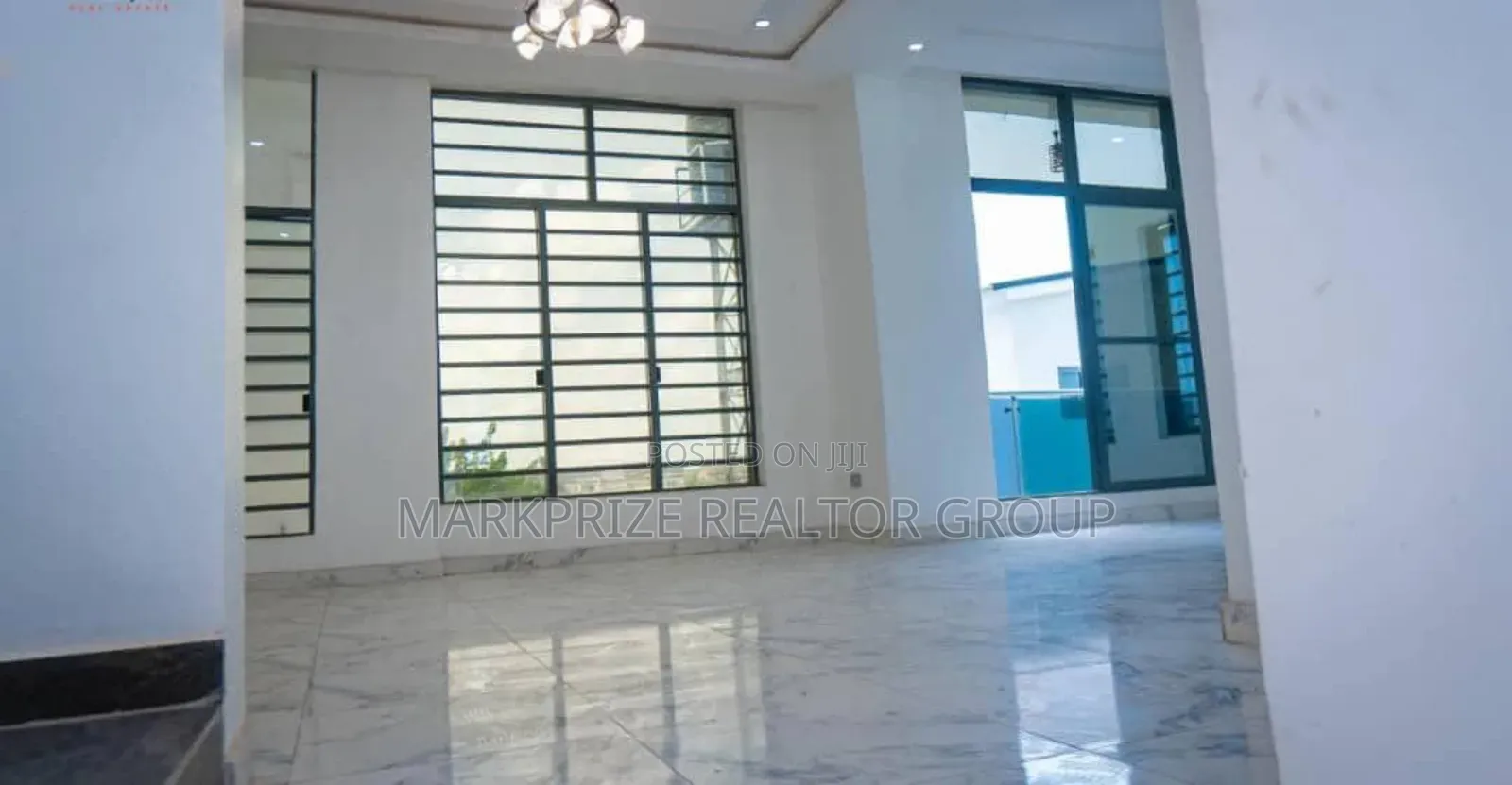 5bdrm Duplex in Lagod Business for sale in Ajah
