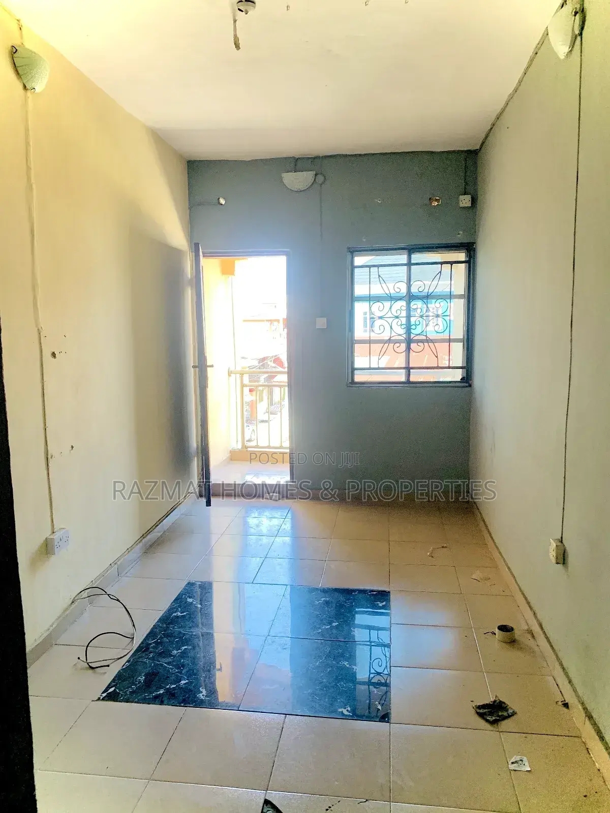Mini Flat in Lawanson for rent in Lawanson