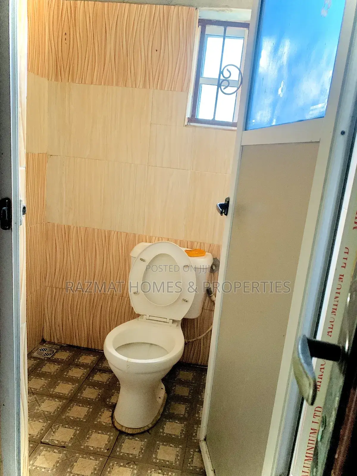 Mini Flat in Lawanson for rent in Lawanson